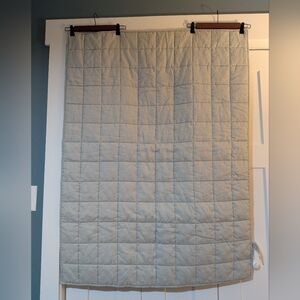 QUINCE EUROPEAN LINEN TODDLER DREAM QUILT MIST ONE SIZE 55" X 36" NWOT